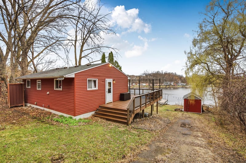 9905 Norton Ave NW, Annandale, MN 55302