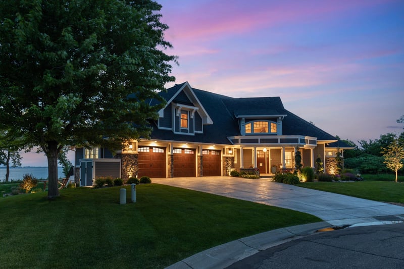 854 Beach Rd, Waconia, MN 55387