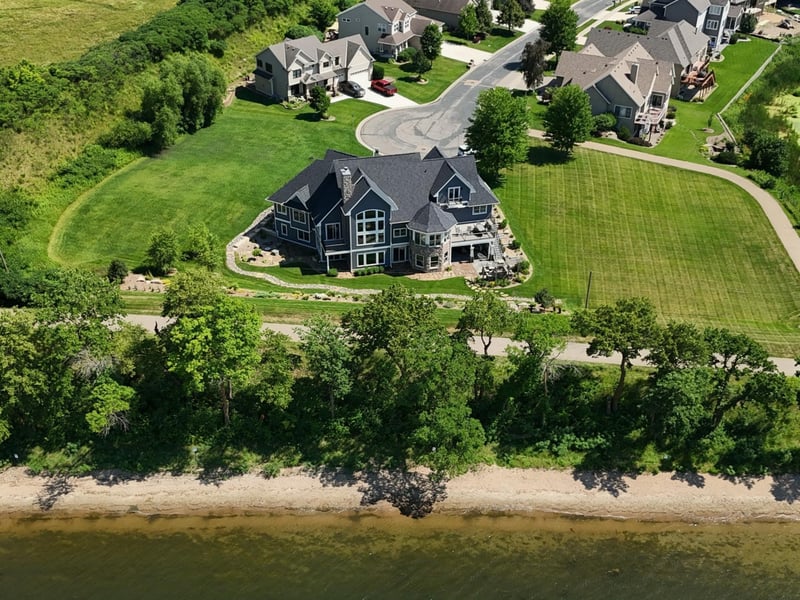 854 Beach Rd, Waconia, MN 55387
