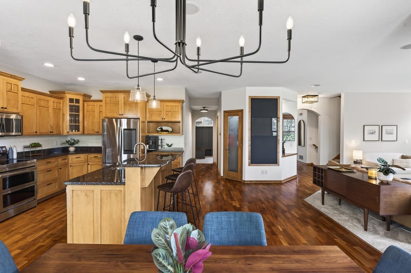 2344 Fieldstone Curve, Woodbury, MN 55129
