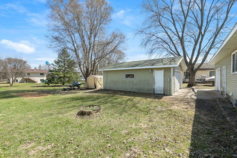 120 3rd Ave NW, Rice, MN 56367