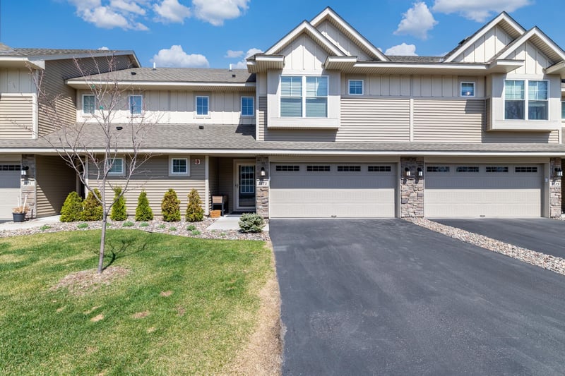 2173 Jasper Ct, Lino Lakes, MN 55038