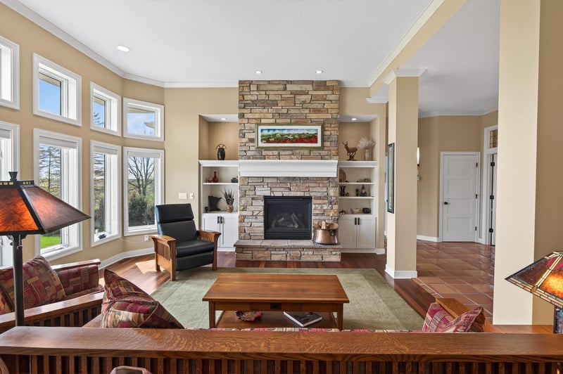 13815 Point Douglas Dr S, Hastings, MN 55033