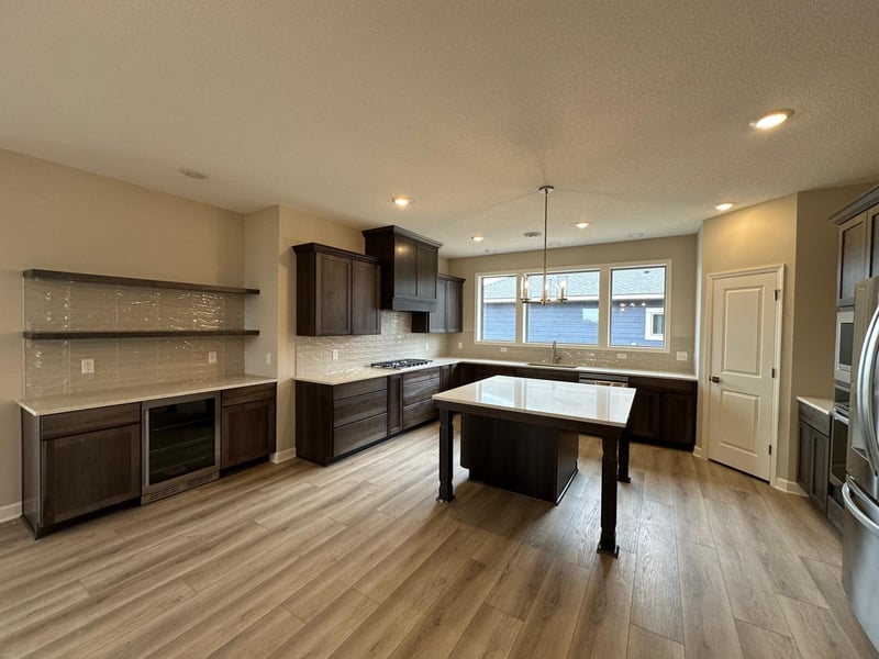 17710 Everest Ave, Lakeville, MN 55044