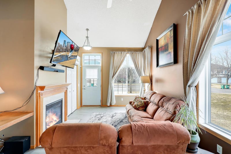 17170 Eastwood Ave #150, Lakeville, MN 55024