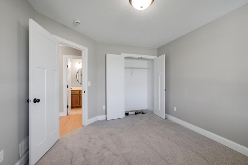 17782 Hoover St NW, Elk River, MN 55330