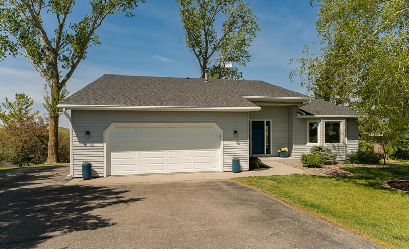 2141 Silver Creek Ct NE, Rochester, MN 55906