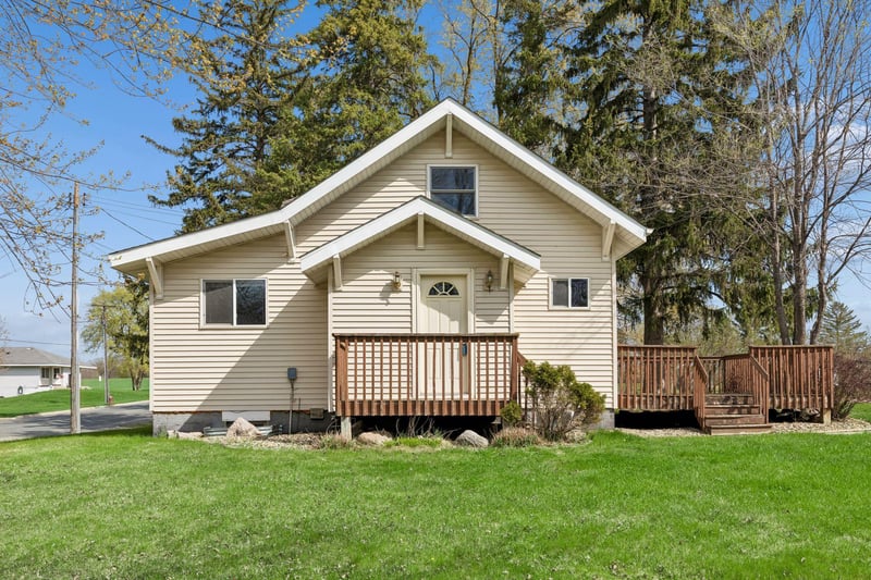 532 2nd Ave NW, Lonsdale, MN 55046