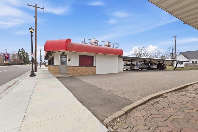 1409 Arcade St, Saint Paul, MN 55106