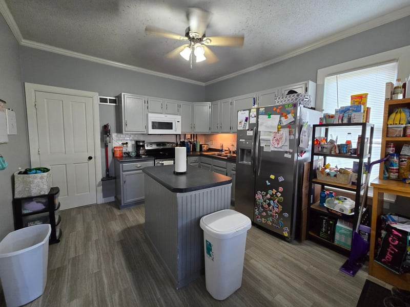 711 3rd Ave SE, Waseca, MN 56093