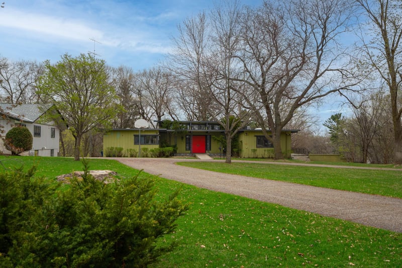 1700 Hillcrest Rd, Saint Cloud, MN 56303