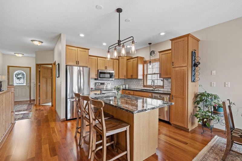 506 Graceview Loop, Saint Joseph, MN 56374