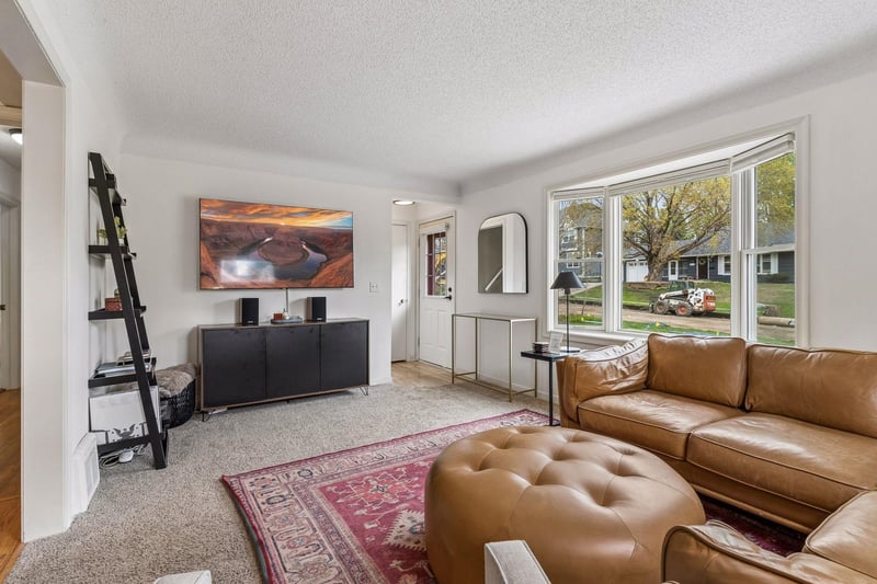 418 Tyler Ave S, Edina, MN 55343