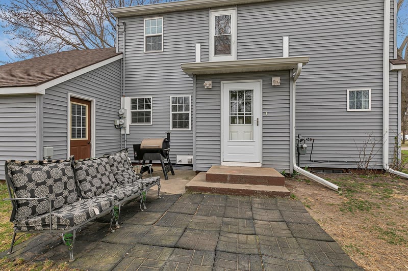 221 Hintzen St, Miltona, MN 56354