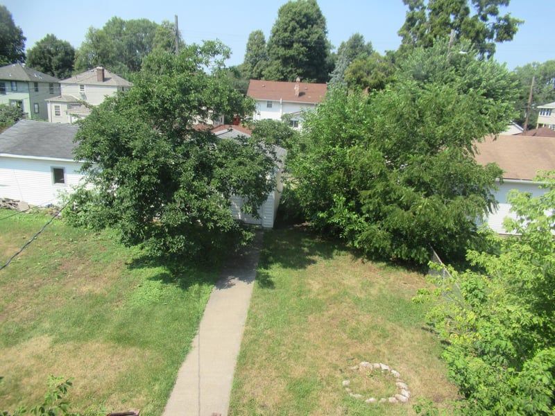 921 20th Ave SE, Minneapolis, MN 55414