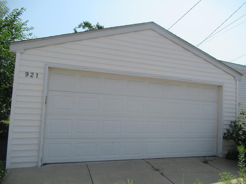 921 20th Ave SE, Minneapolis, MN 55414