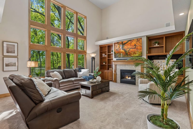 3716 Falcon Way, Eagan, MN 55123