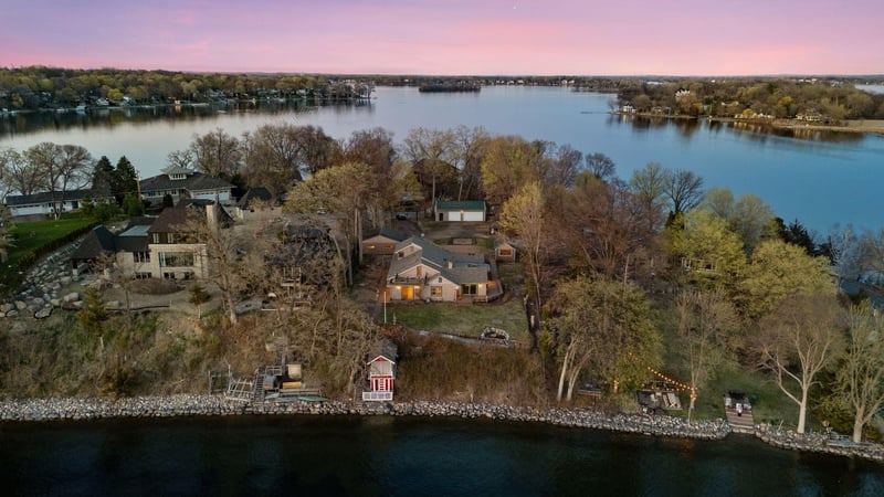 3625 Tuxedo Rd, Minnetrista, MN 55364