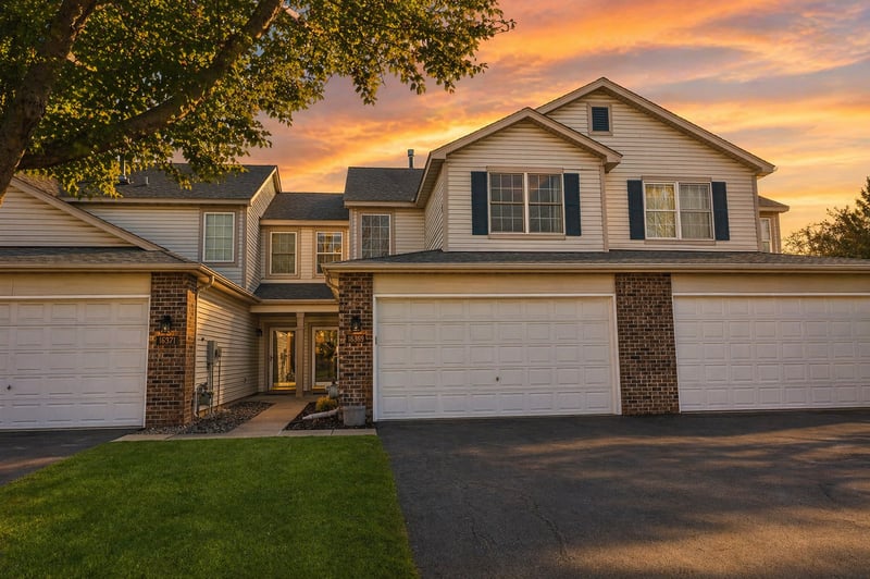 16369 Javari Ct, Lakeville, MN 55044