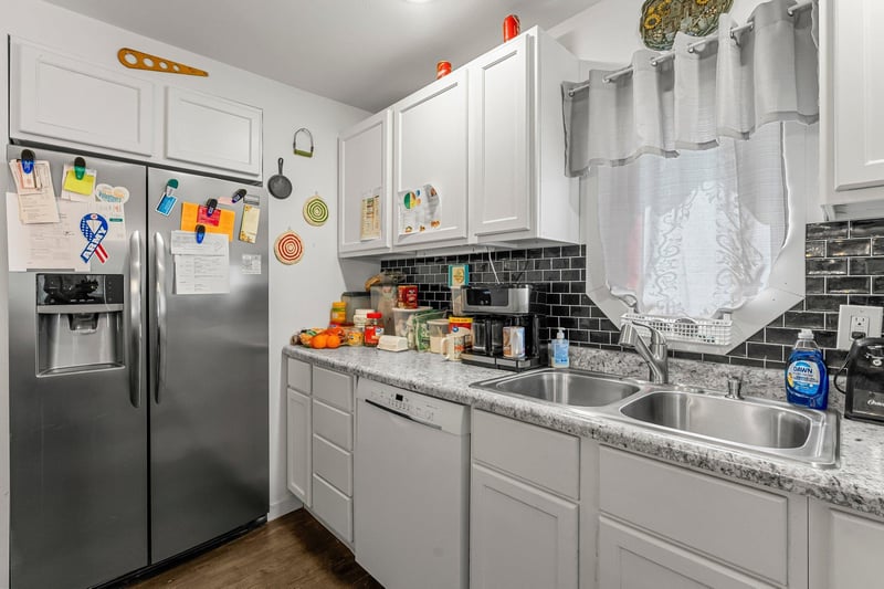 820 N 6th St, Montevideo, MN 56265