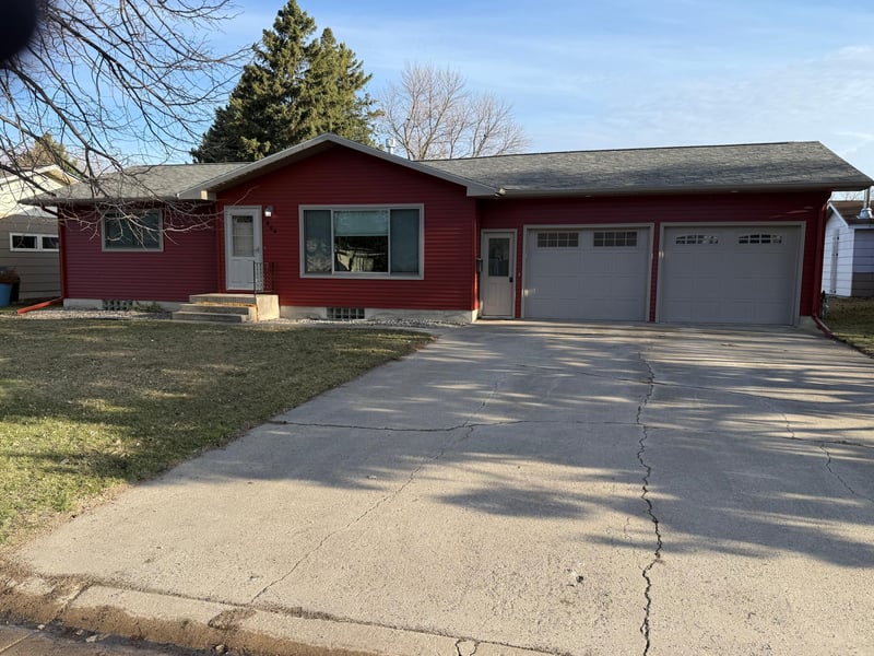 404 4th Ave W, Ada, MN 56510
