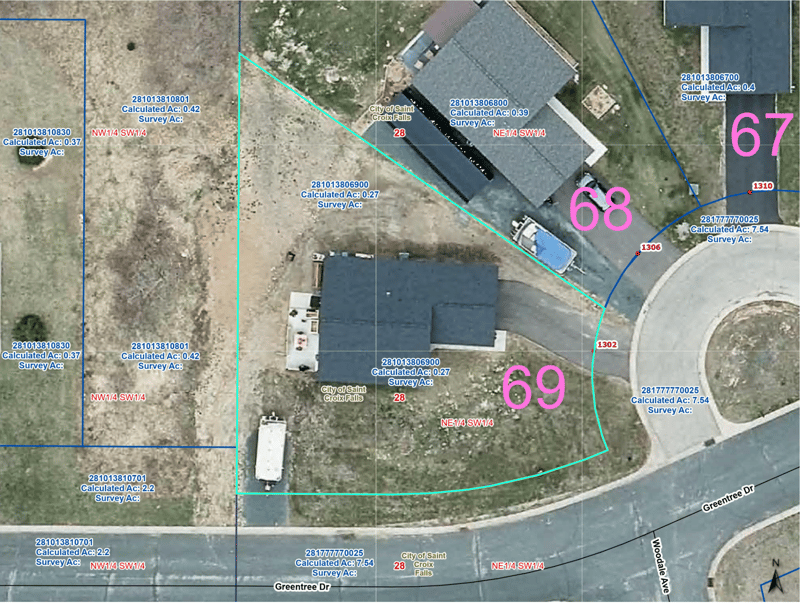 1302 Greentree Dr, Saint Croix Falls, WI 54024