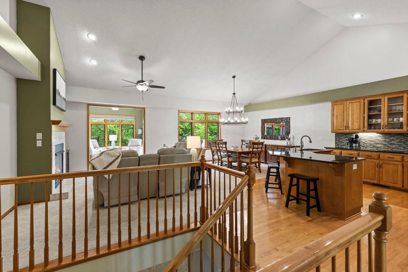 112021 Hidden Creek Pl, Chaska, MN 55318