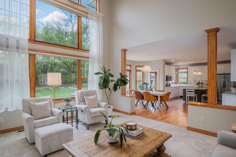 9086 Wildwood Cir, Shakopee, MN 55379