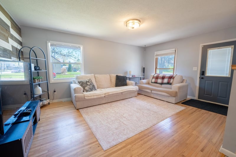 1659 Case Ave, Saint Paul, MN 55106
