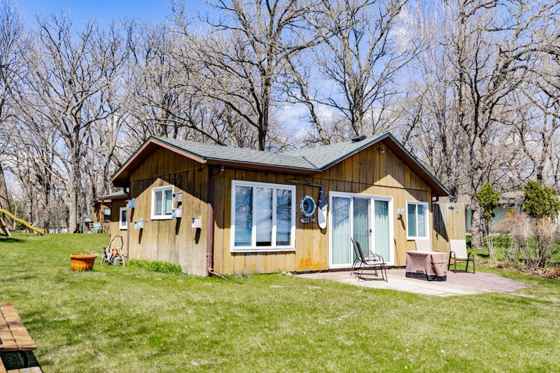 36310 Augustana Dr, Battle Lake, MN 56515