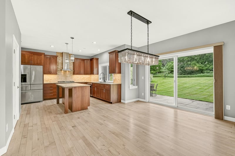 1720 Kerry Dr NE, Rochester, MN 55906