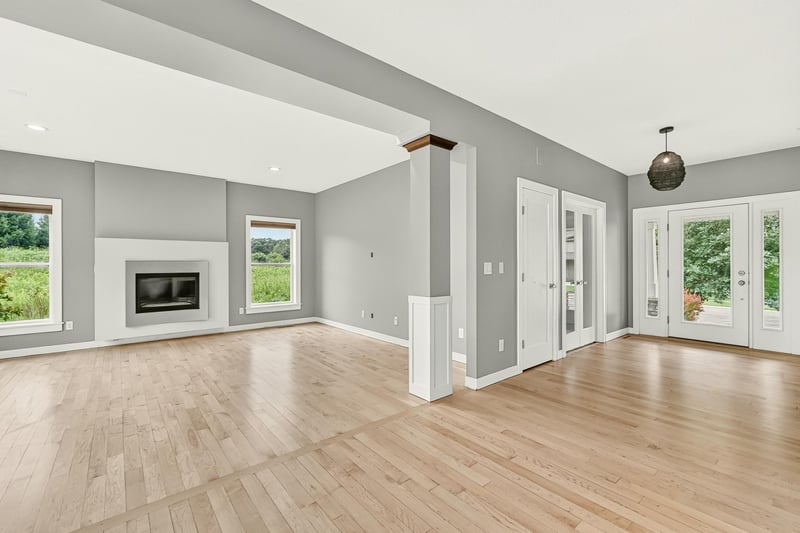 1720 Kerry Dr NE, Rochester, MN 55906