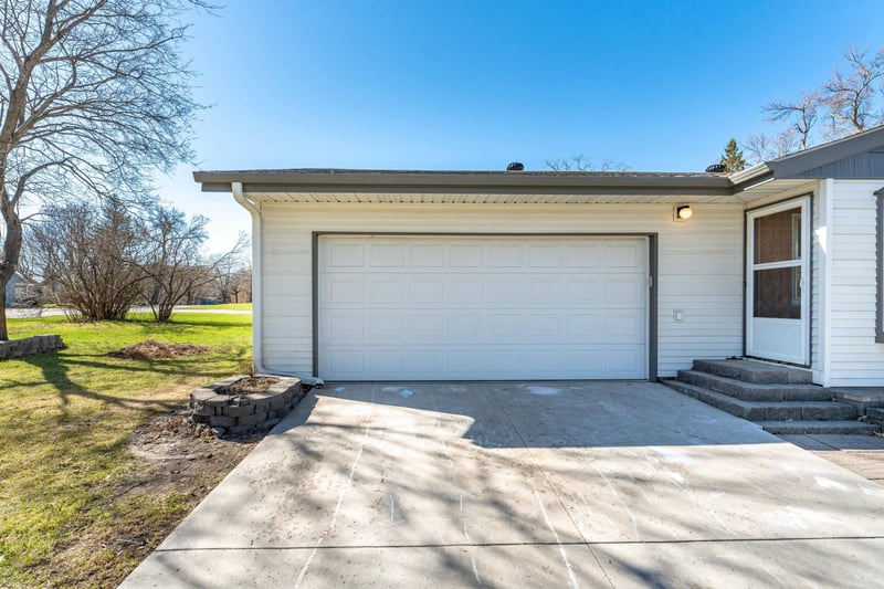 1034 Randolph Ave, Fergus Falls, MN 56537
