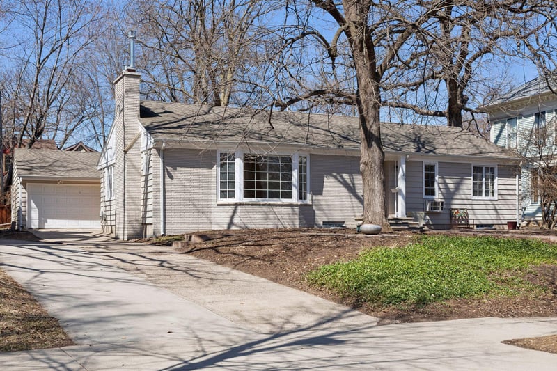 4012 Linden Hills Blvd, Minneapolis, MN 55410