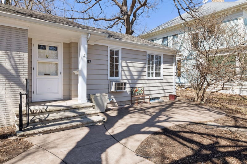 4012 Linden Hills Blvd, Minneapolis, MN 55410