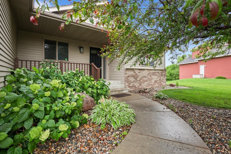 1431 23rd St SE, Saint Cloud, MN 56304
