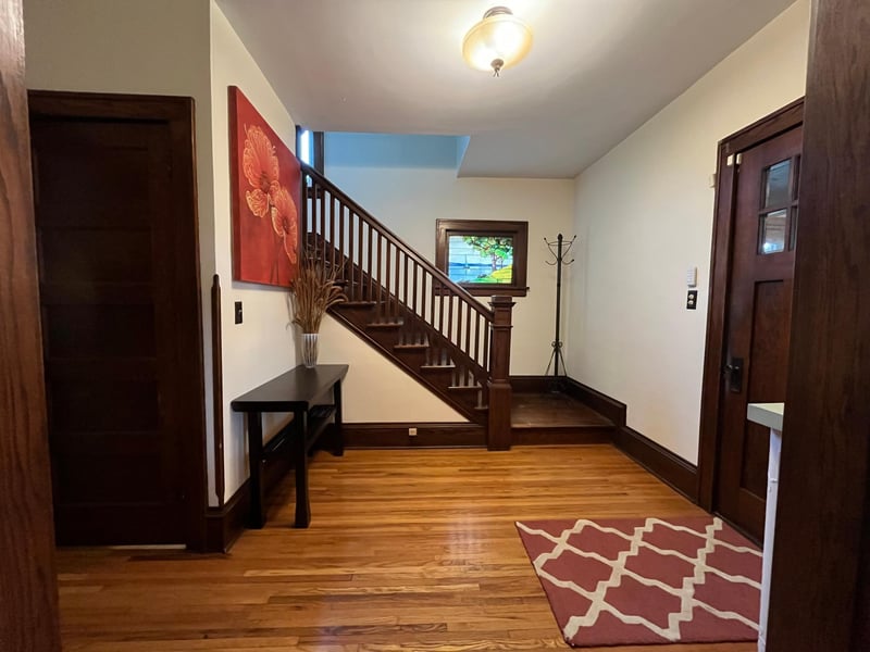 214 Emerald St SE, Minneapolis, MN 55414