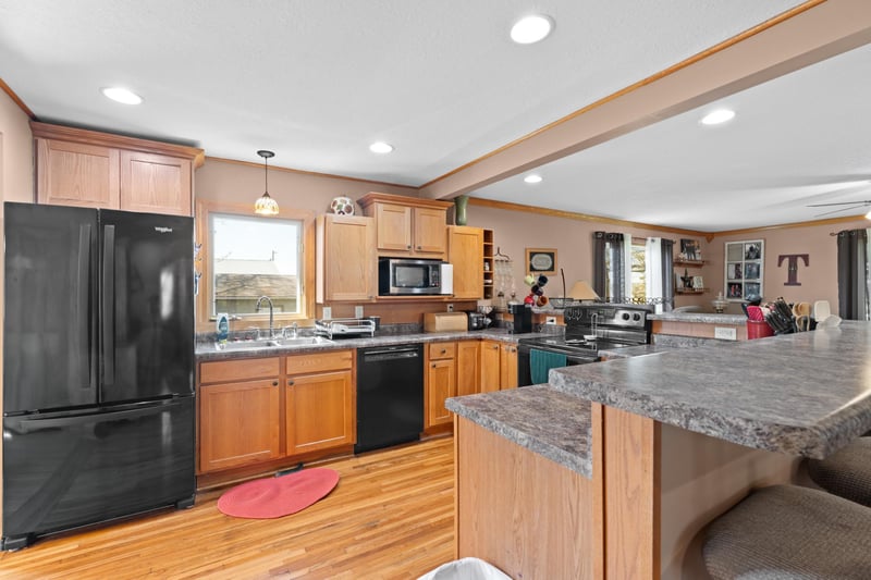 74718 270th Ave, Hayfield, MN 55940