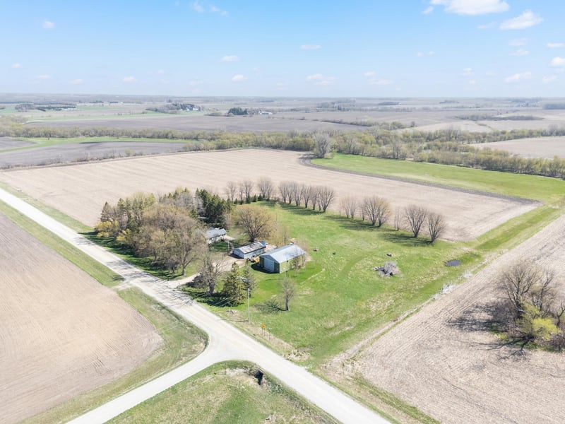 74718 270th Ave, Hayfield, MN 55940