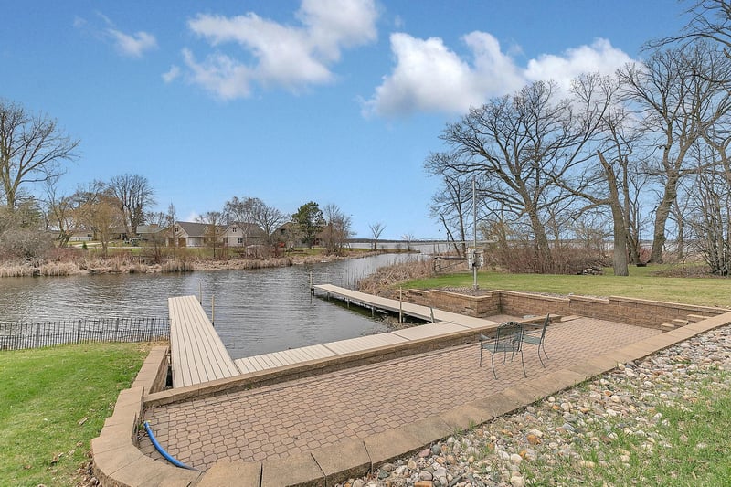 3604 Crestwood Dr NE, Alexandria, MN 56308