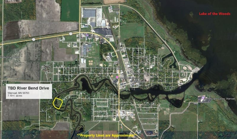 000 Riverbend Dr, Warroad, MN 56763