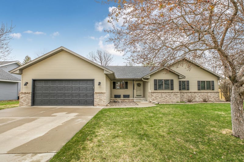 1408 7th Ave N, Sartell, MN 56377
