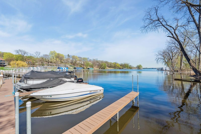 5535 Ridgewood Cv, Minnetrista, MN 55364