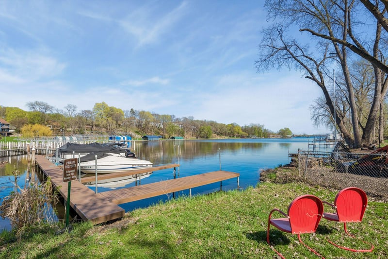5535 Ridgewood Cv, Minnetrista, MN 55364