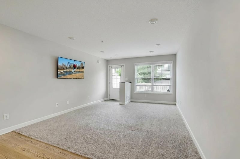 1212 Lower 143rd St E, Rosemount, MN 55068