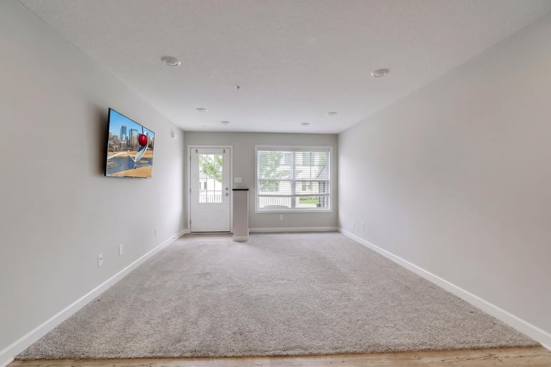 1212 Lower 143rd St E, Rosemount, MN 55068