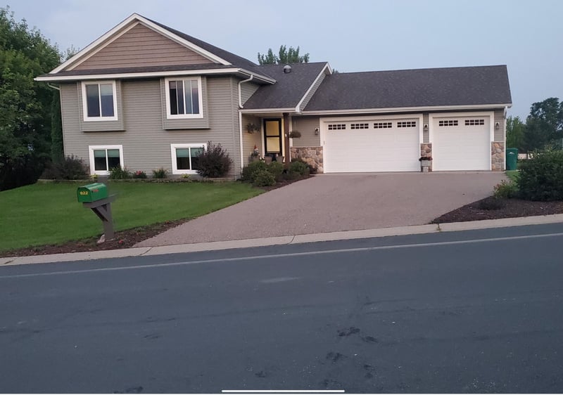 822 Deer Pa, Montgomery, MN 56069