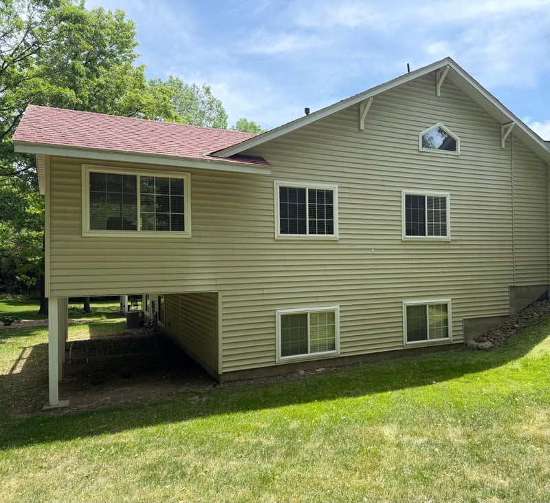 736 E Nicollet Blvd, Burnsville, MN 55337