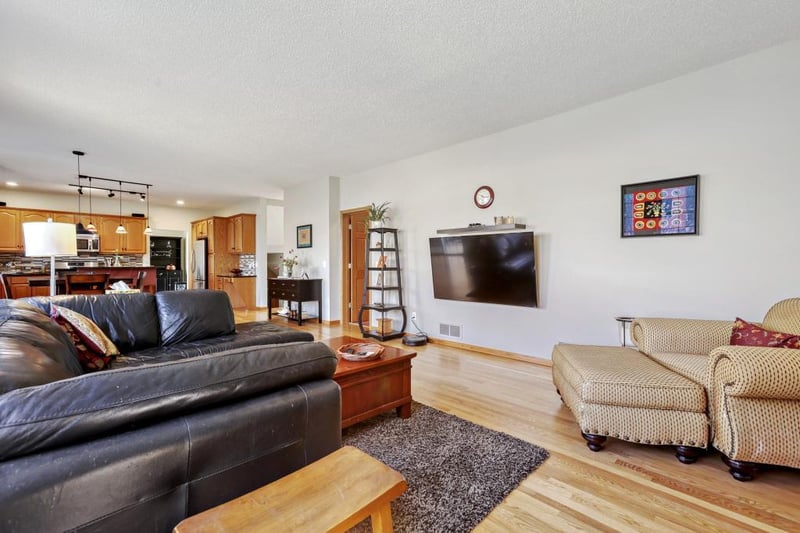 1405 Overlook Ct, Elko New Market, MN 55054