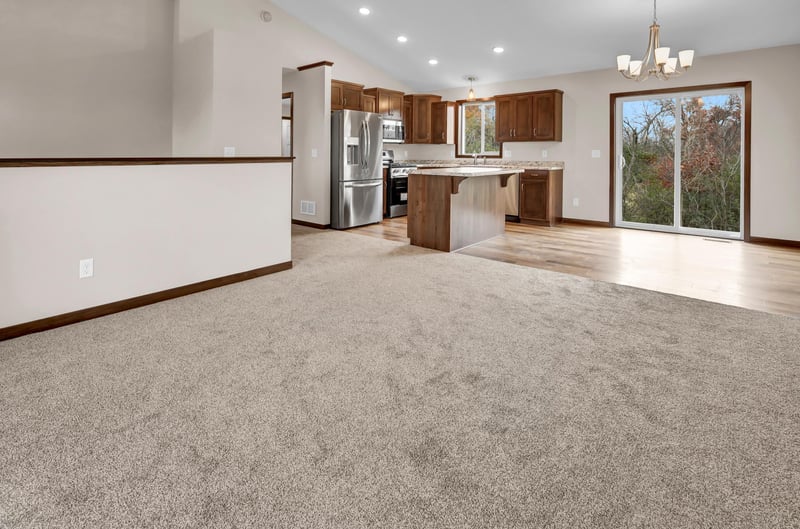 2552 Topaz St, Saint Augusta, MN 56301